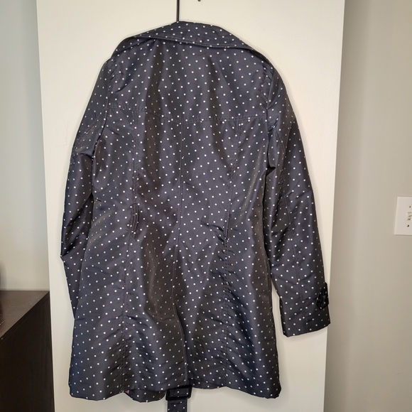 Banana Republic Navy & White Polka Dot Trench Coat – Classic Belted Style M - Picture 3 of 6